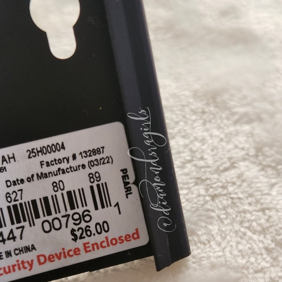 Vera Wang Set of 4 Silver Hair Pins Sparkling Crystals Pearl Bling NWT - Picture 6 of 12